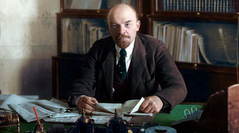 Топ-10 великих политиков XX века: Лидеры, сформировавшие облик современного мира