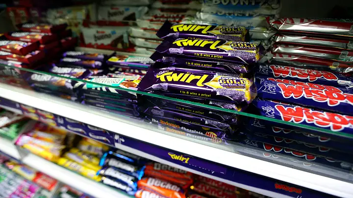 Кондитерское изделие с шоколадным батончиком Cadbury